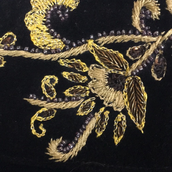 VELVET Occasion Handbag with Intricate Beading Looks Expensive Made in India - Picture 7 of 16